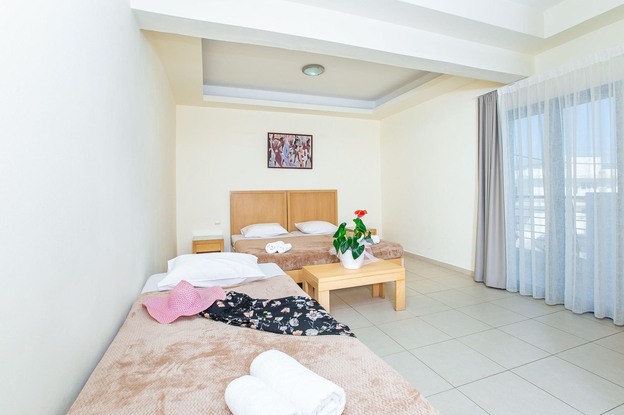 Hermes Hotel Malia ภายนอก รูปภาพ