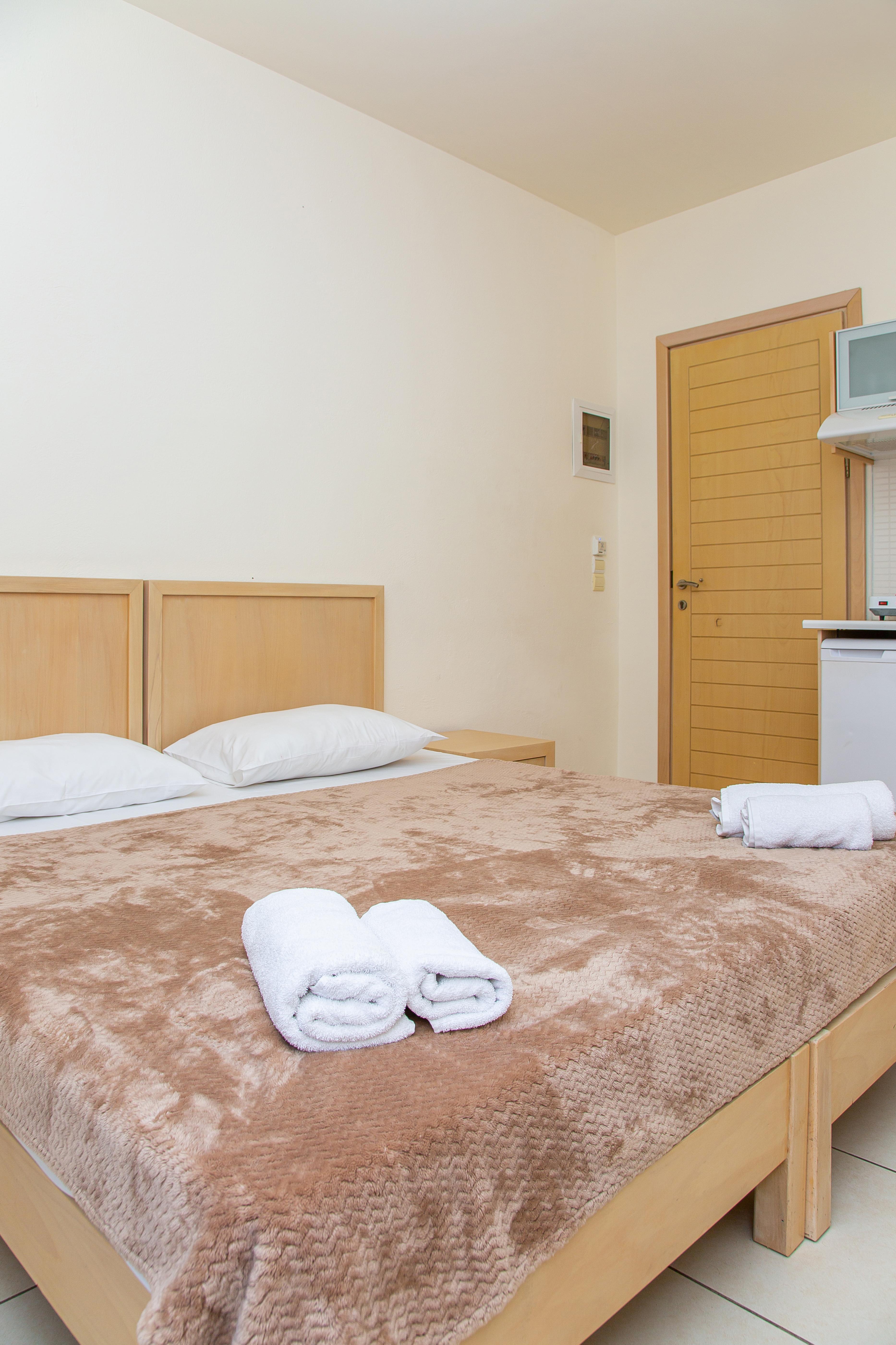 Hermes Hotel Malia ภายนอก รูปภาพ