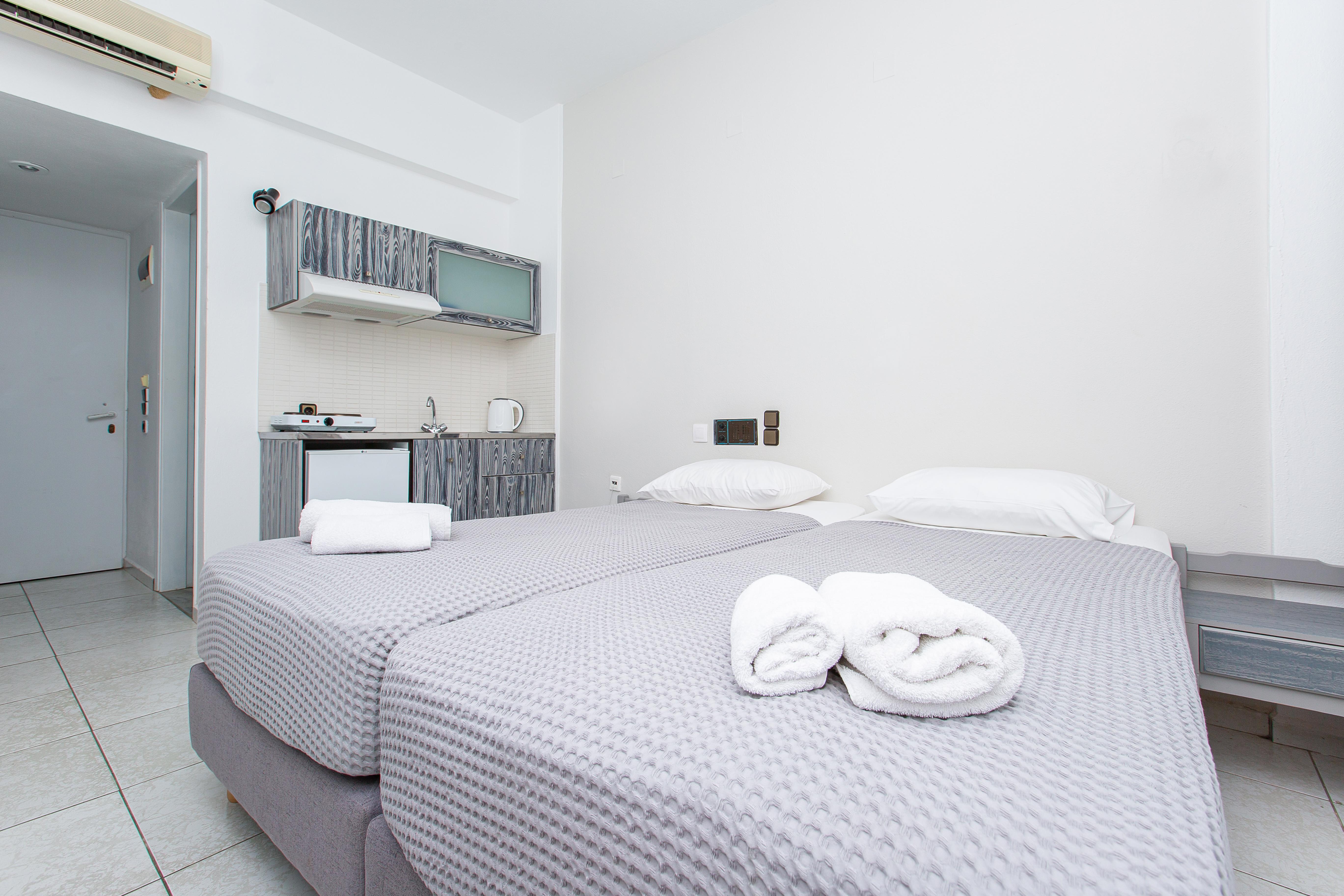 Hermes Hotel Malia ภายนอก รูปภาพ